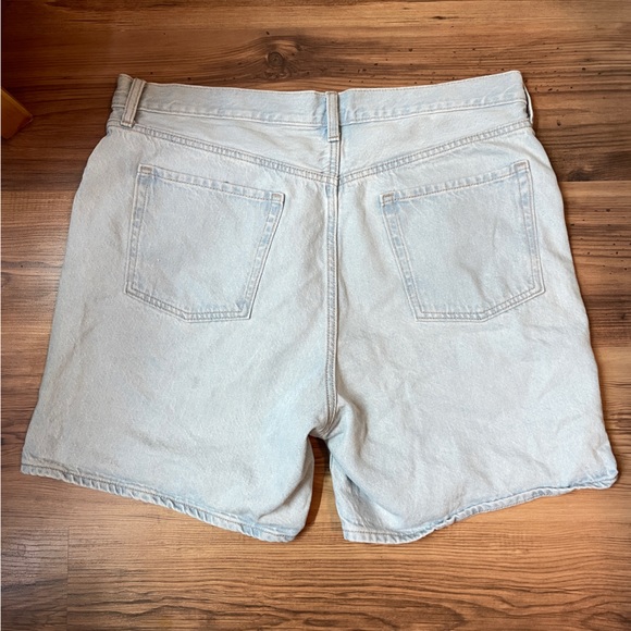 Old Navy jean shorts - Picture 2 of 2